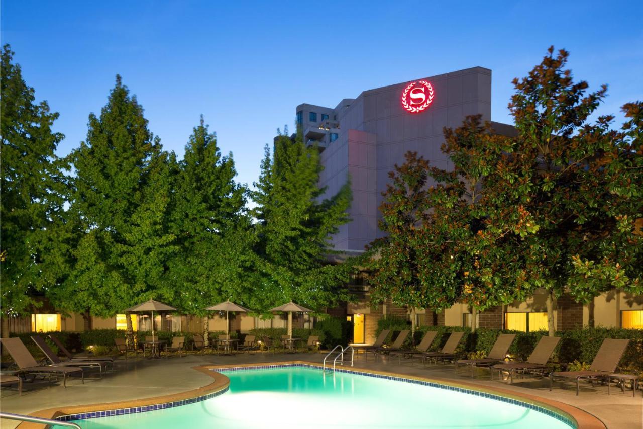 ריצ'מונד Sheraton Vancouver Airport Hotel מראה חיצוני תמונה