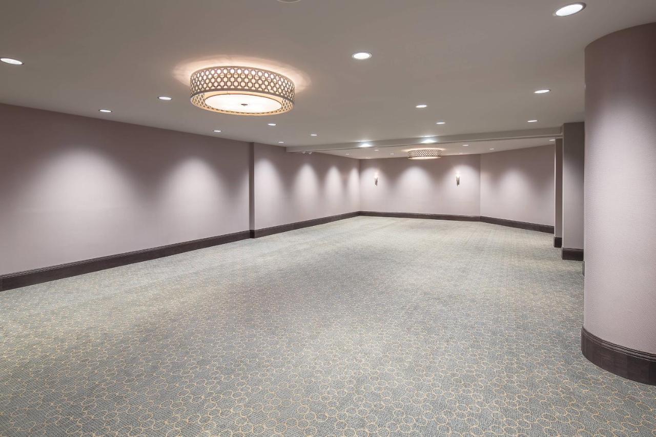 ריצ'מונד Sheraton Vancouver Airport Hotel מראה חיצוני תמונה