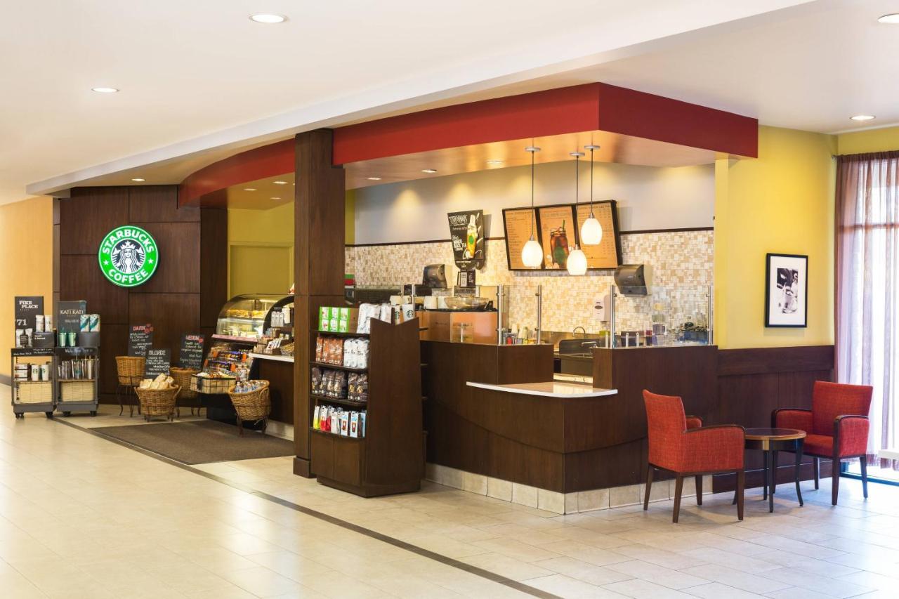 ריצ'מונד Sheraton Vancouver Airport Hotel מראה חיצוני תמונה
