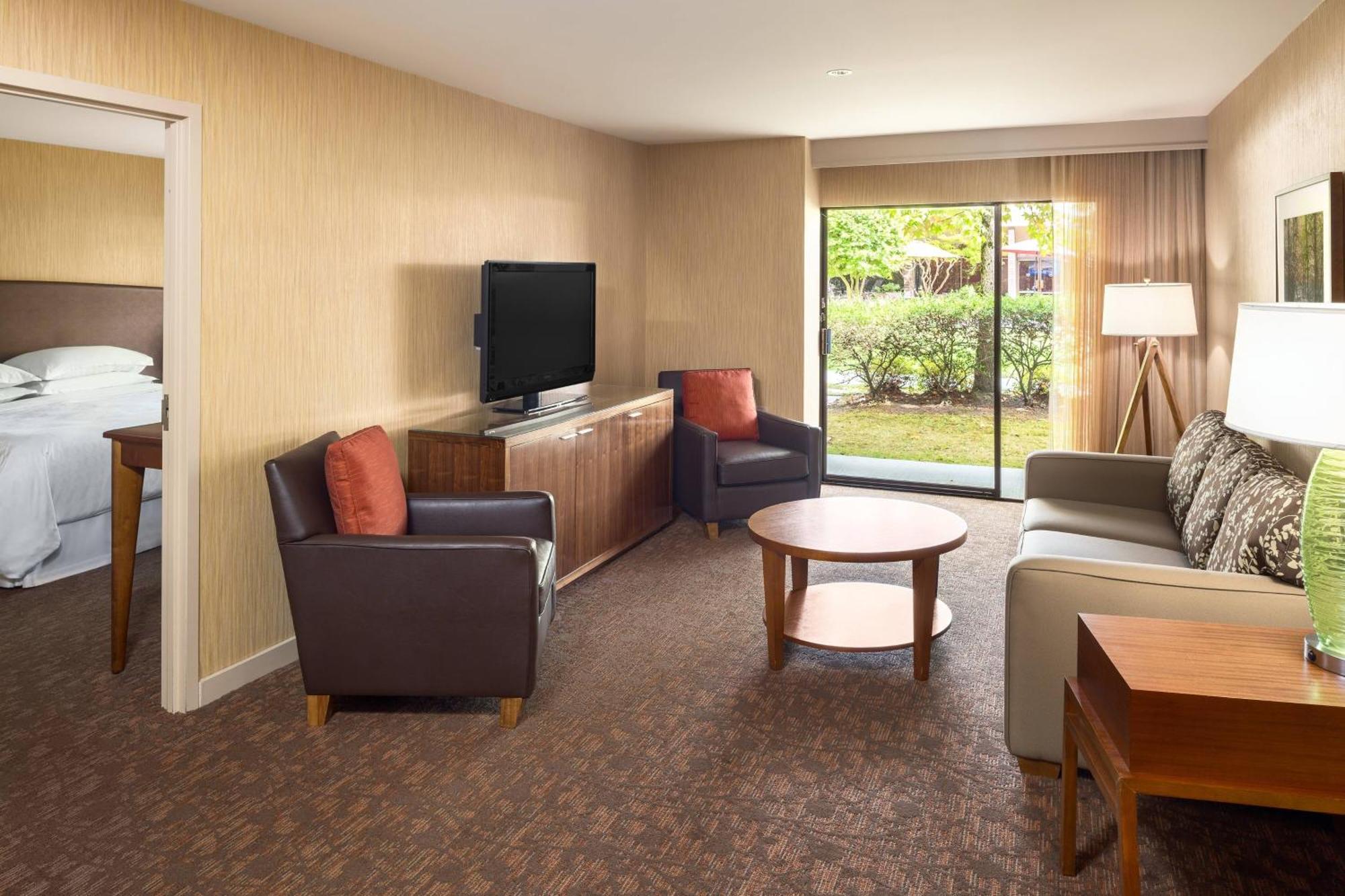 ריצ'מונד Sheraton Vancouver Airport Hotel מראה חיצוני תמונה